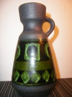 D & B 303-16 West German pottery Fat Lava