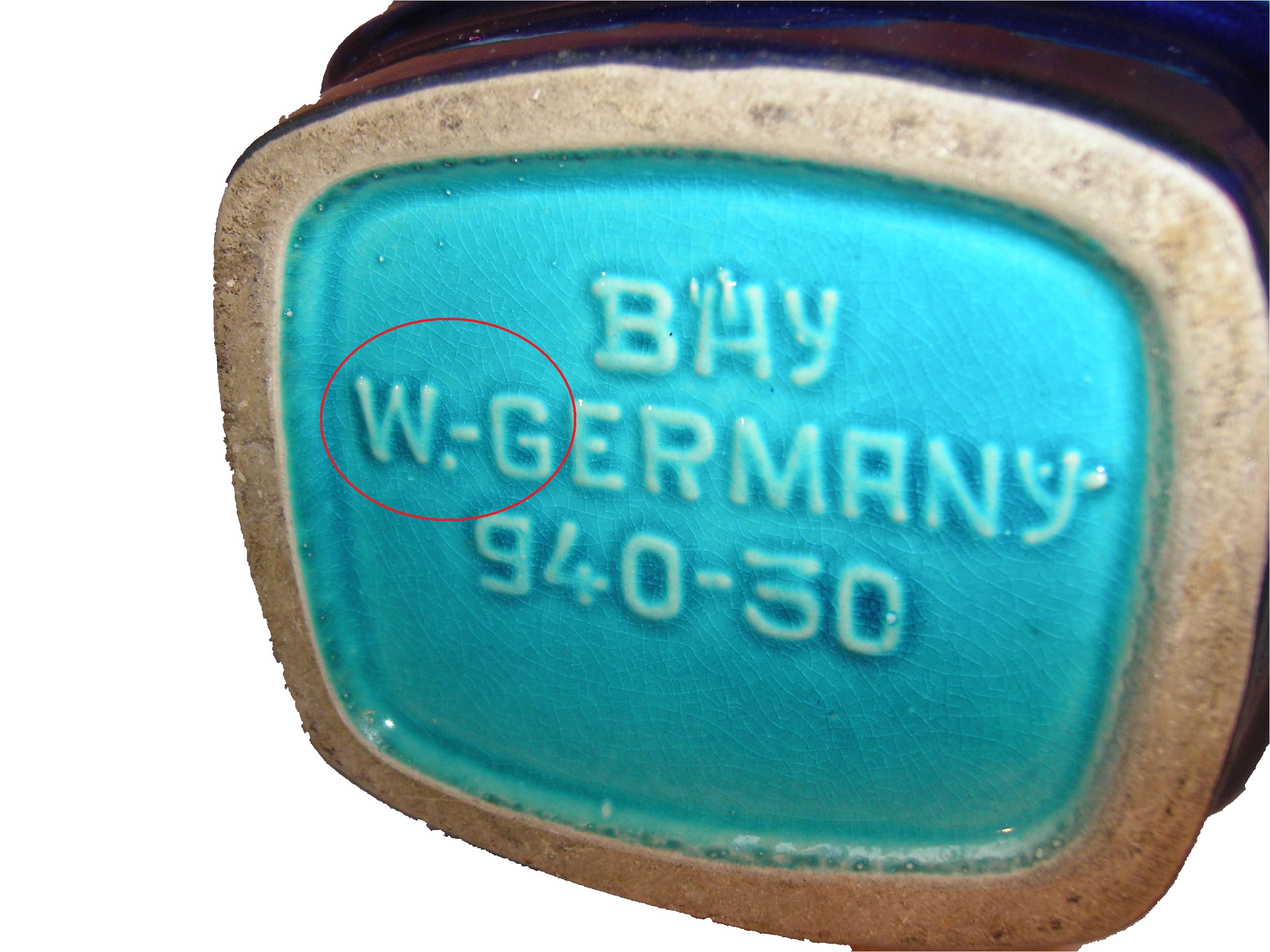 Bay Base - W and Germany Seperator