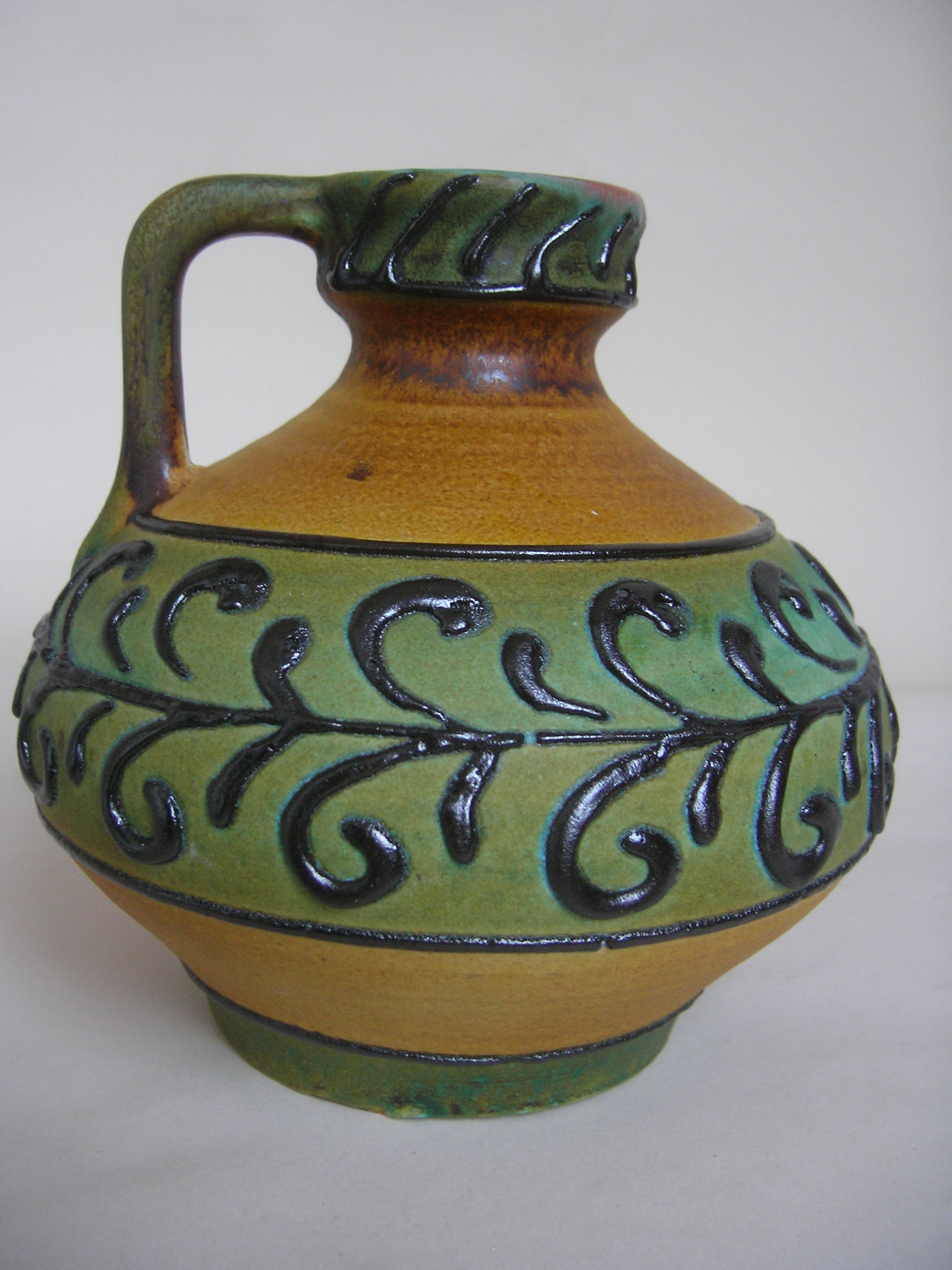 Marei Fat Lava Vase Green Pottery
