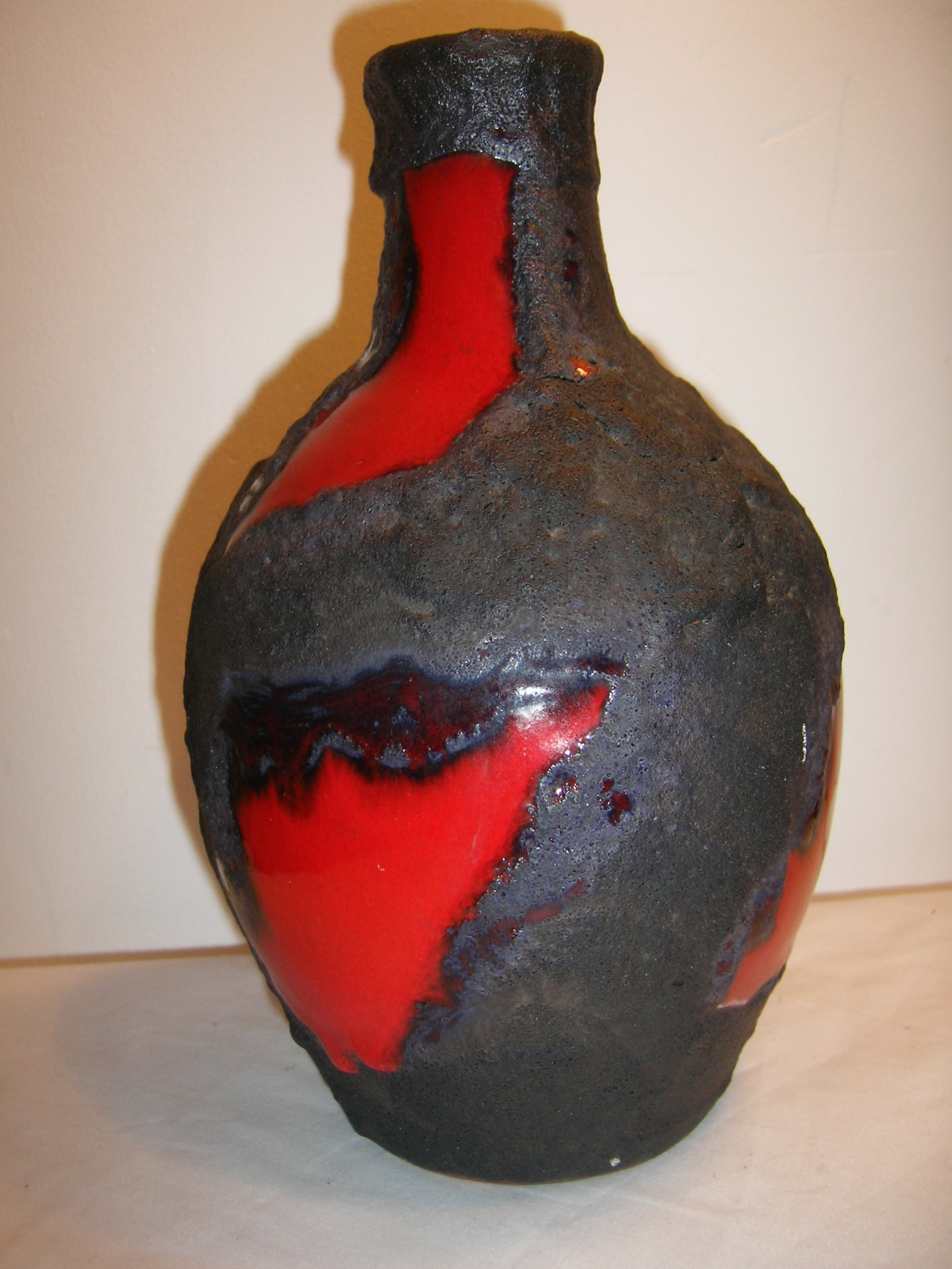 Marei 4100 Lava Decor Fat Lava Red Black Vase