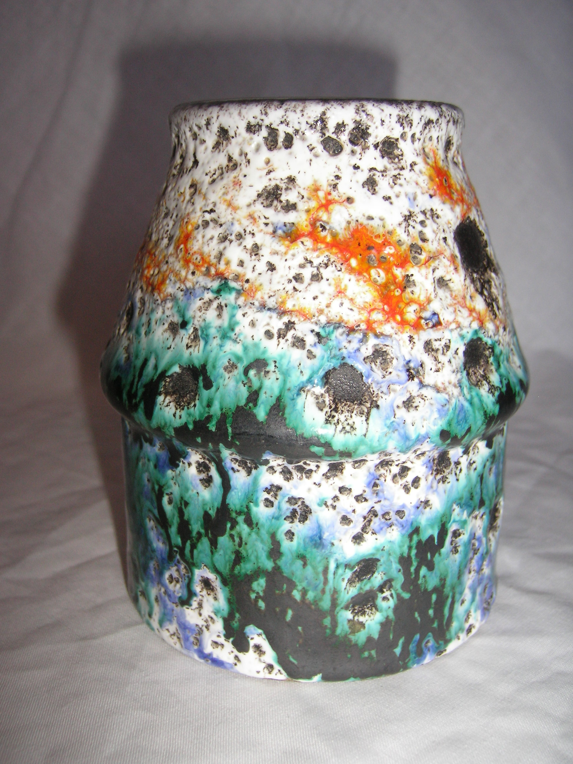 Marei 5101 Small West German paint Splat Vase Pot